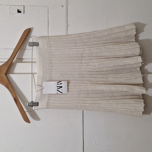 NWT ECRU BEIGE PLEATED RUSTIC KNIT SKIRT - Picture 9 of 9